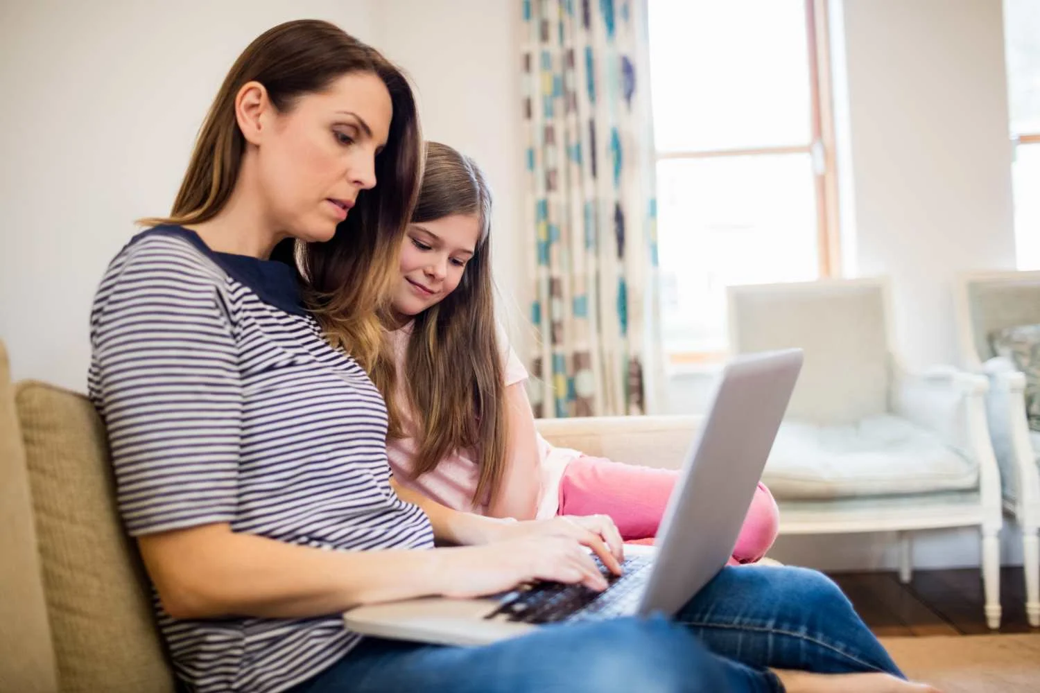 Programs for Single Mothers - Esther