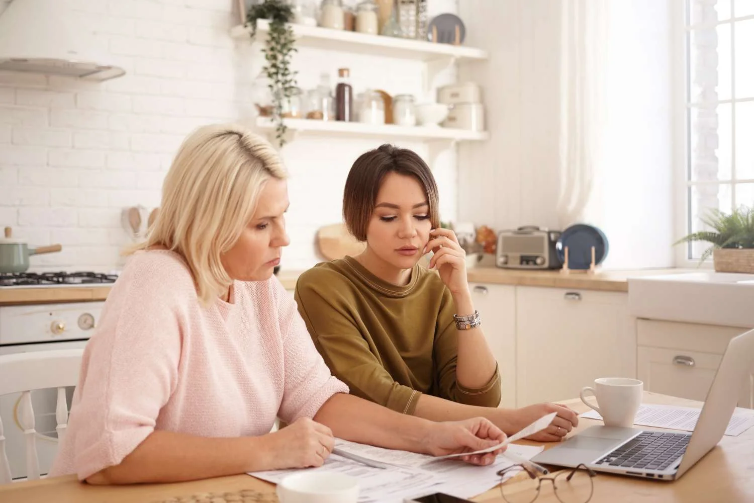 Financial Assistance for Single Mothers - Esther
