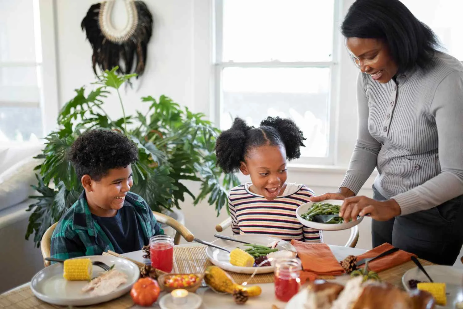 How Does the Food Program Work - Esther